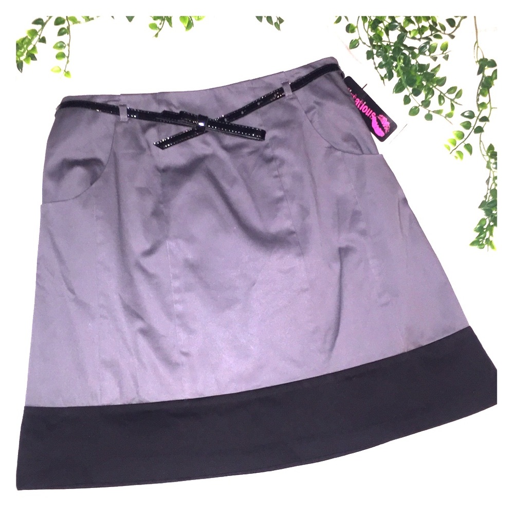 Belted Grey & Black A-Line Skirt
